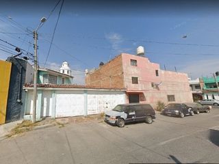 Casa en Venta Rodolfo Garibay, Aaron Joaquín, Guadalajara, Jalisco, México