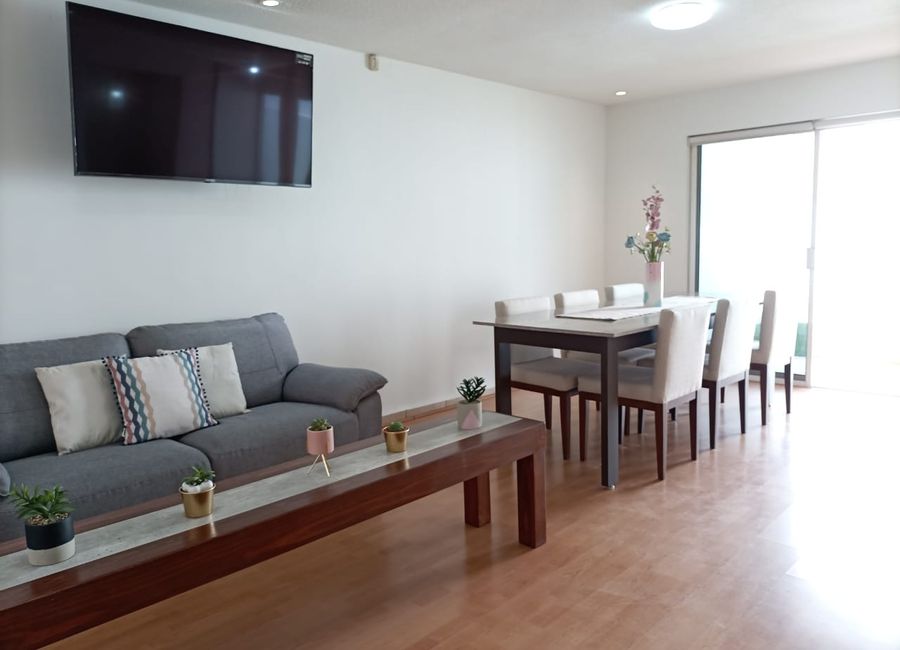 CASA AMUEBLADA EN VILLA ARBOLEDA, QUINTA LAS VILLAS