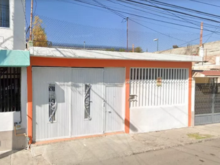 INCREÍBLE REMATE BANCARIO, CASA A LA VENTA EN QUERETARO. NO CREDITOS