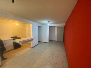 RENTA DEPARTAMENTO,3 recamaras,1 baño completo,2 cajones estacionamiento