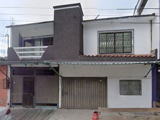 EXCELENTE OPORTUNIDAD DE ADQUIRIRI CASA EN ZONA DE ALTA PLUSVALIA