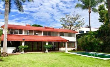 OPORTUNIDAD SE VENDE A PRECIO DE TERRENO RESIDENCIA EN VISTA HERMOSA CUERNAVACA