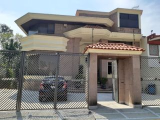 Casa en Venta , Ciudad Satélite, Naucalpan de Juárez, Estado de México