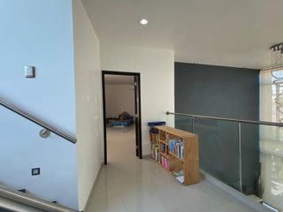 RENTA CASA AMUEBLADA CON ALBERCA EN LOMAS DEL SOL RESIDENCIAL