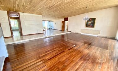 CASA DE 1 PISO CON AMPLIO JARDIN EN VENTA, BOSQUES LA CALERA PUEBLA.