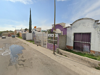 Casa en Hacienda los Fresnos, Tlajomulco de Zúñiga Jalisco., ¡Compra directa con el Banco, no se aceptan créditos!