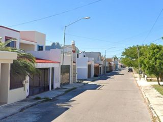 Atención Inversionistas  Remate de Hermosa Casas en Fraccionamiento Col. Altabrisa, Merida.