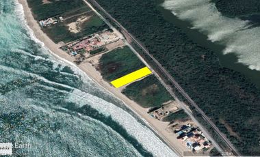 Terreno a pie de playa en venta Playa el Delfin