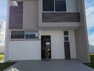 CASA EN VENTA EN BETEL CARANDAY