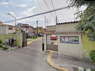 AGP VENTA DE CASA EN RECUPERACIÓN UBICADA EN FRACCIONAMIENTO VALLE LERMA, LERMA, ESTADO DE MÉXICO.