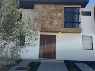 Se Vende Casa en Condominio en Zibatá Querétaro, Zibatá, Querétaro, México $3,320,000 - En Condominio - Zibatá Querétaro