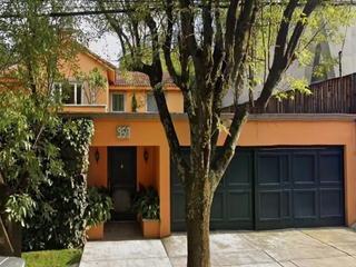 CASA EN REMATE LOMAS DE CHAPULTEPEC