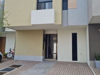 RENTA CASA ZAKIA EL MARQUÉS - QUERÉTARO