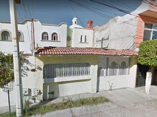 venta de atractiva casa en Santa Elena 710, Santa Monica 2da Sección, Querétaro
