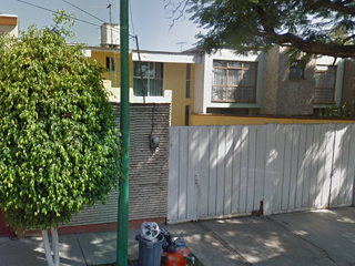 venta de casa en Naucalpan de Juárez, Méx. (Alhelíes 16, Jardines de la Florida)