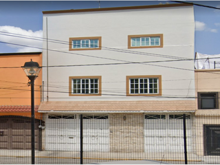 Casa a la venta en Col. XOTEPINGO, A LADO DE DIV. DEL NORTE