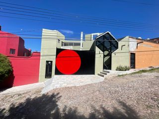 Designer House "The Red Dot" Los Frailes
