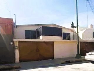 Casa en remate en C. Piamonte 10, Coapa, Residencial Miramontes, Tlalpan