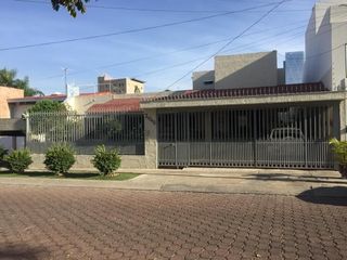Residencia en Venta en Rinconada Santa Rita.		$16,900,000