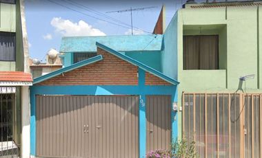 VENTA DE CASA EN COL: CARLOS HANK, TOLUCA EDO DE MEXICO