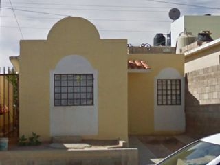 Casa en venta en Nogales, Sonora. PRECIO DE REMATE!