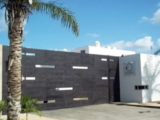 Venta De Casa De Recuperación Bancaria En Fracc Bogdán Cholul Mérida Norte. Fm17