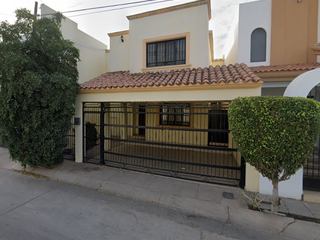 Casa en VENTA en Los Portales Hermosillo (No Creditos)