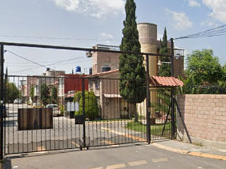 CASA ADJUDICADA DE REMATE BANCARIO EN GEOVILLAS DE SANTA BARBARA EN IXTAPALUCA, ESTADO DE MEXICO