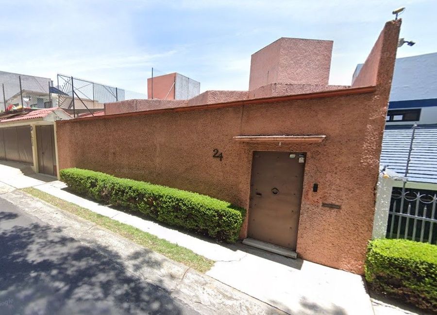 CASA EN AV. PAVO REAL, FRAC. MAYORAZGOS DEL BOSQUE, ATIZAPÁN DE