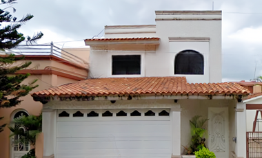 SE VENDE  BONITA CASA EN CULIACAN, SINALOA