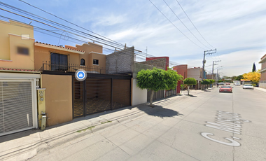 CASA EN CALLE MUSGOS, ARBOLEDAS, LEON, GTO.