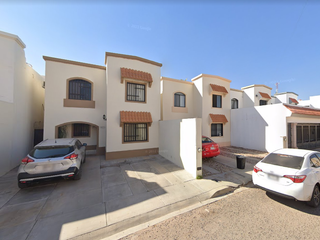CASA EN C. LAGO HURON, REAL DEL SOL ZONA NORTE CAJEME CAJEME SONOR. ¡CASA EN REMATE! -FQA