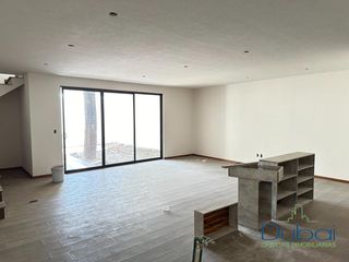 RESIDENCIA EN VENTA EN FRACCIONAMIENTO PRIVADO ALTOZANO