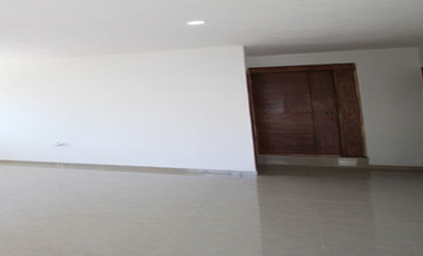 Venta de bonita casa en Lomas de Sta. María, Morelia Michoacán en 650,000 pesos