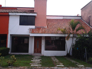 Remate preciosa casa en  De Dolores Uranio, Jiutepec, Morelos