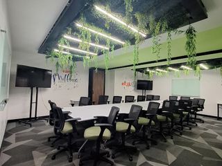RENTA DE SALA DE JUNTAS EQUIPADA EN AGUASCALIENTES - 10 Y 20 PERSONAS