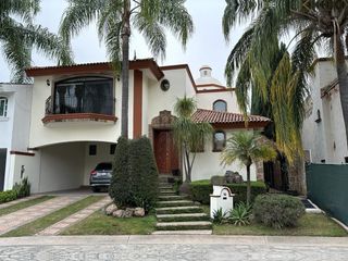 Magnifica Casa a la venta en Valle Real