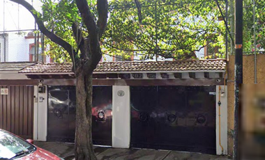 Hermosa Casa en Coyoacán, CDMX en Remate Bancario, ¡No pierda la oportunidad!