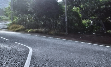 TERRENO A BORDO DE CARRETERA, CON 633 M2, PLANO Y CON ESCRITURA PÚBLICA.