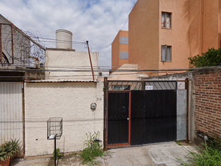 Casa en venta " Jardines  de Oriente, León, Guanajuato " DD161 CI5