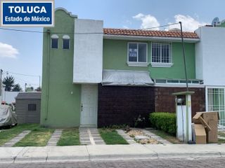 Casa en renta, Toluca, Conjunto Ahuehuetes, Edo. Mex.