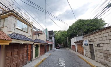 Venta de Casa  en Remate Entrega a Corto Plazo en Col. Tlacopac, Álvaro Obregón.