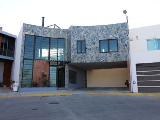 Casa de 3 pisos en Paseo de las Aguilas, Vistas Altozano