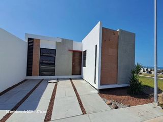 Casa en venta de un nivel en Fracc Lomas del Mediterráneo Riviera Veracruzana