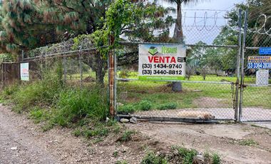 TERRENO EN TOLUQUILLA, COLINDA CON COTO AREZZO, TODOS LOS SERVICIOS