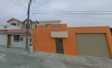 CASA EN VENTA DE REMATE EN BUGANBILIAS TIJUANA