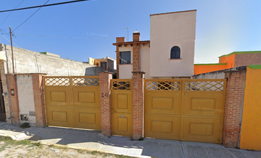 VENTA DE CASA EN PEDREGAL HACIENDA GRANDE TEQUISQUIAPAN QUERETARO