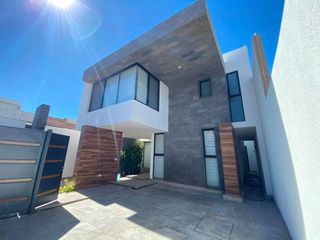 Casa en venta en Aguascalientes, Jardines de la Asuncion, como nueva