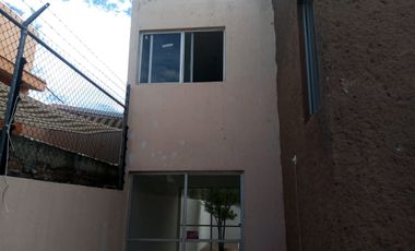 CASA EN VENTA 3 RECAMAS 2 BAÑOS FRACCIONAMIENTO SAN PABLO EN QUERETARO