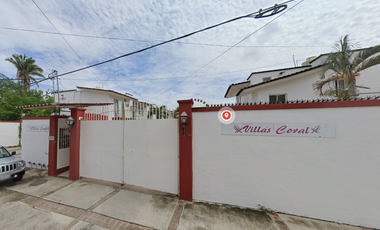 EV VENTA DE CASA  EN GOLONDRINAS 197, LOS SAUCES. PTO. VALLARTA JALISCO